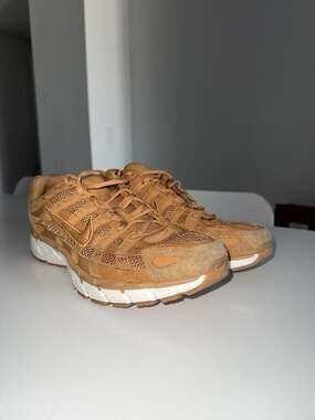 Nike P-6000 SE Flax Metallic Gold Sail Sneakers Size 13